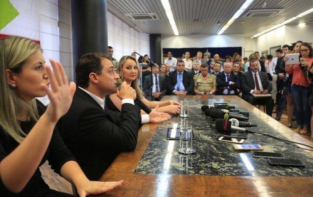 Moisés e Daniela completam 30 dias de governo com compromisso de gestão transparente e responsável