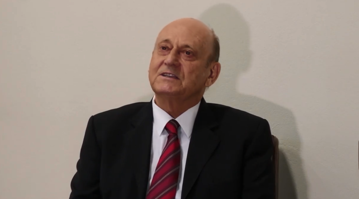 Morre o médico Valmor Holetz aos 79 anos