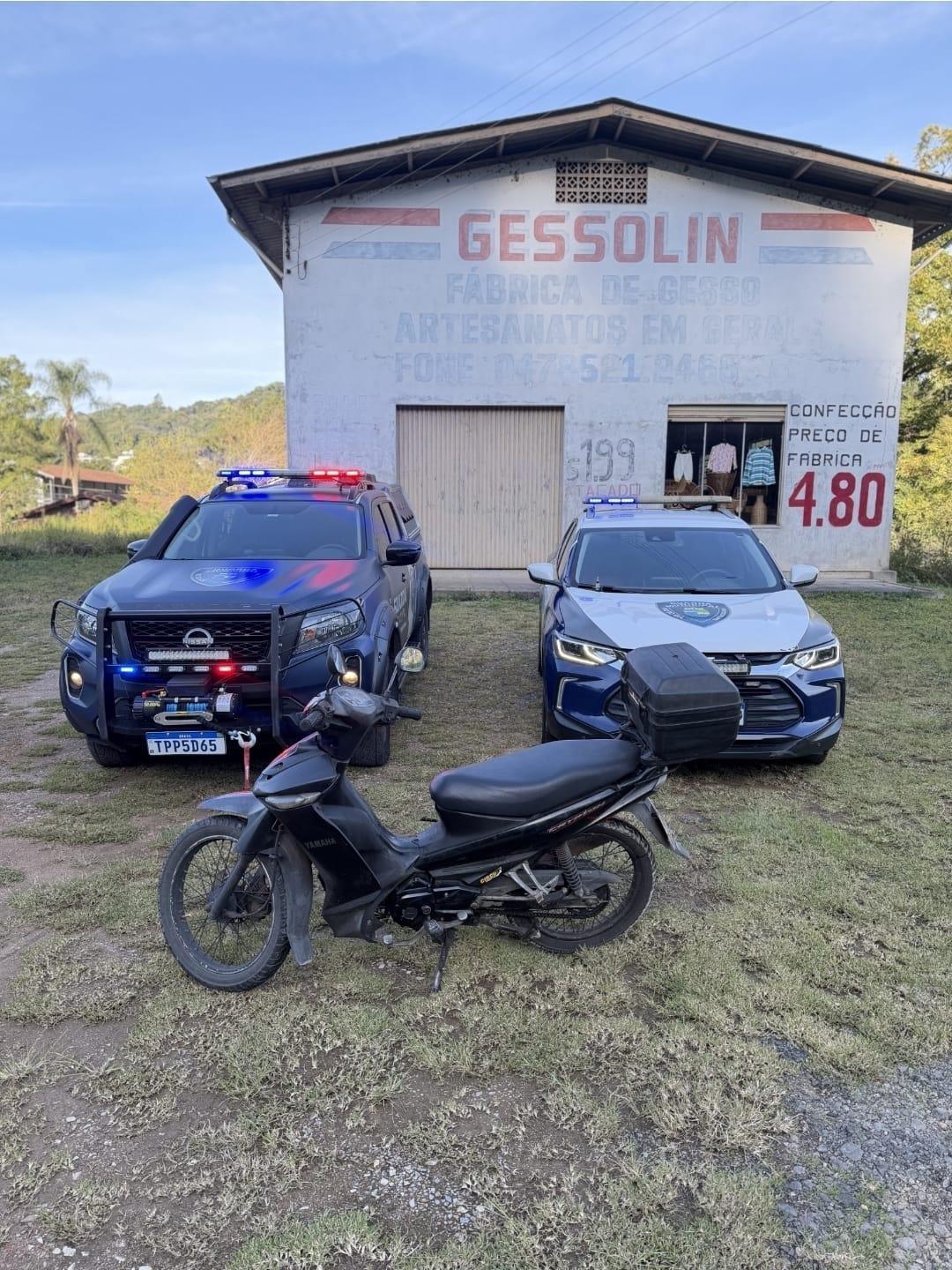 Moto furtada em Balneário Camboriú é recuperada no Alto Vale