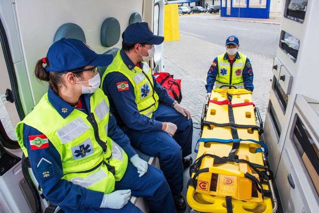 Motociclista sofre fratura exposta após acidente na SC-110 em Ituporanga