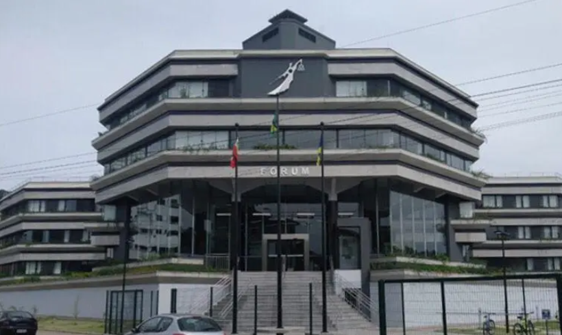 Motorista acusado de arrastar mulher por ruas de Rio do Sul vai a júri popular nove anos após o caso