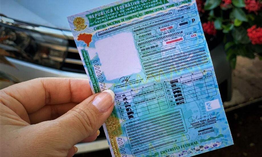 Motoristas com mais de 20 pontos na CNH podem perder o direto de dirigir