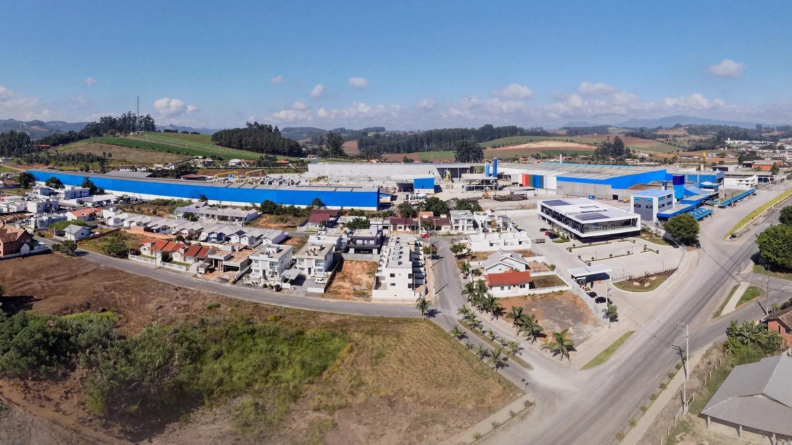 Muito além do salário: o que faz um trabalhador escolher ficar