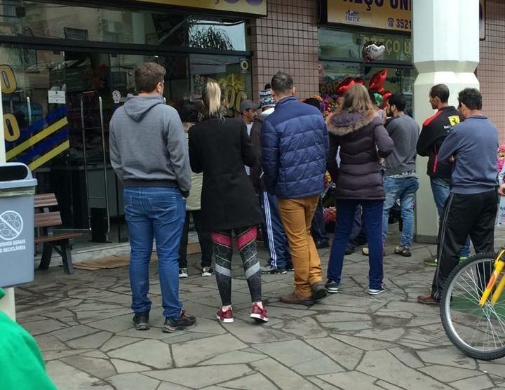 Mulher é esfaqueada dentro de loja em Rio do Sul