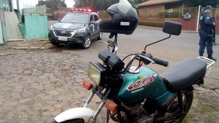 Mulher que contratou cartomante para matar mulher do ex-marido vira ré 