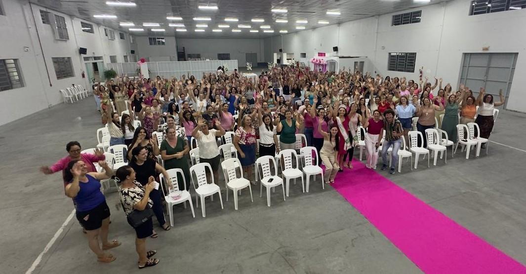 Mulheres de Fé e de Flores reúne cerca de 300 participantes em Petrolândia