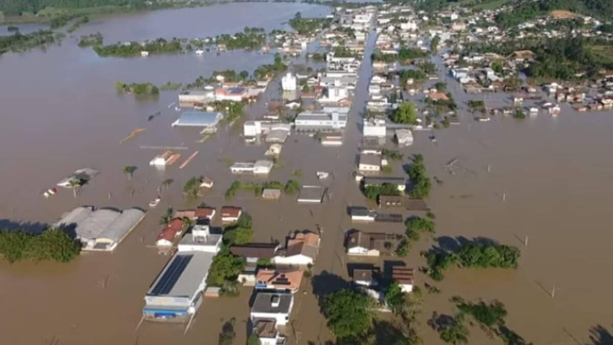 Município de Rio do Oeste que ficou embaixo d’água tem prejuízo milionário no agronegócio