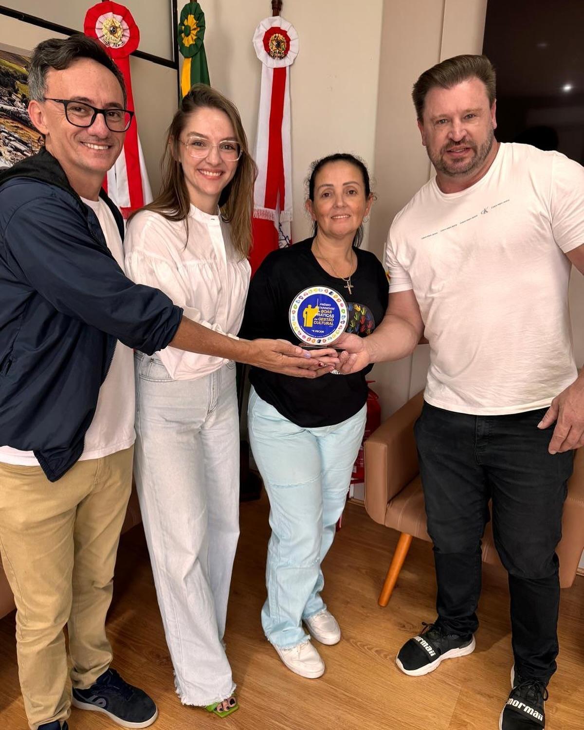 Municípios catarinenses se inspiram em projeto ituporanguense de empréstimo de livros 