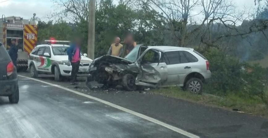 Acidente envolve quatro veículos na SC-350 entre Aurora e Rio do Sul  
