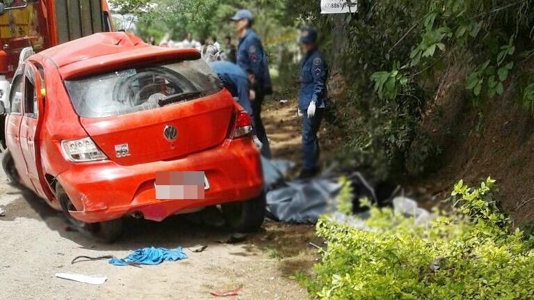 Duas crianças e um motociclista morrem após batida em Laurentino