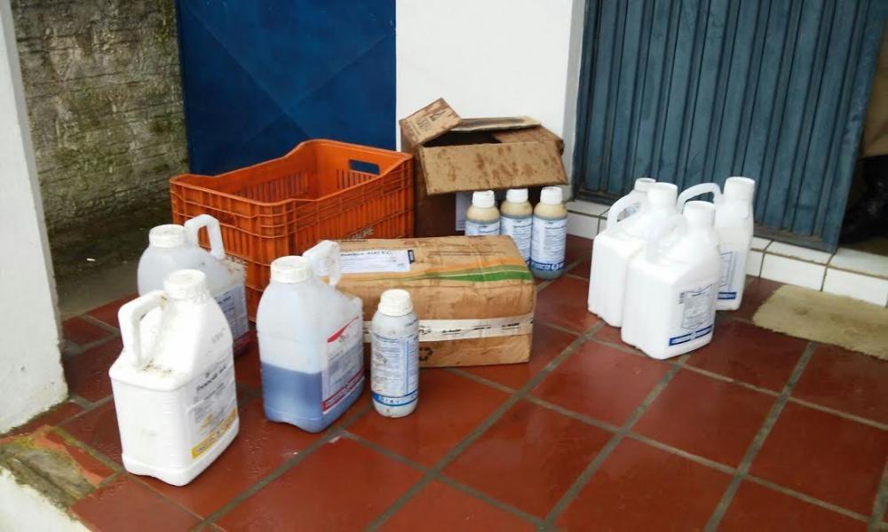 Agrotóxicos são encontrados abandonados em Ituporanga