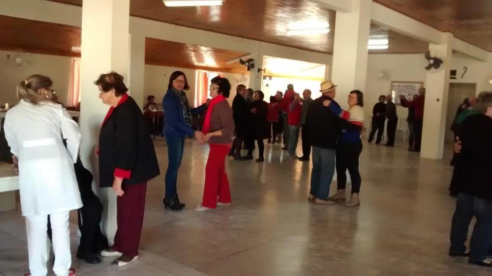 Campanha visa combater violência contra idosos em Petrolândia