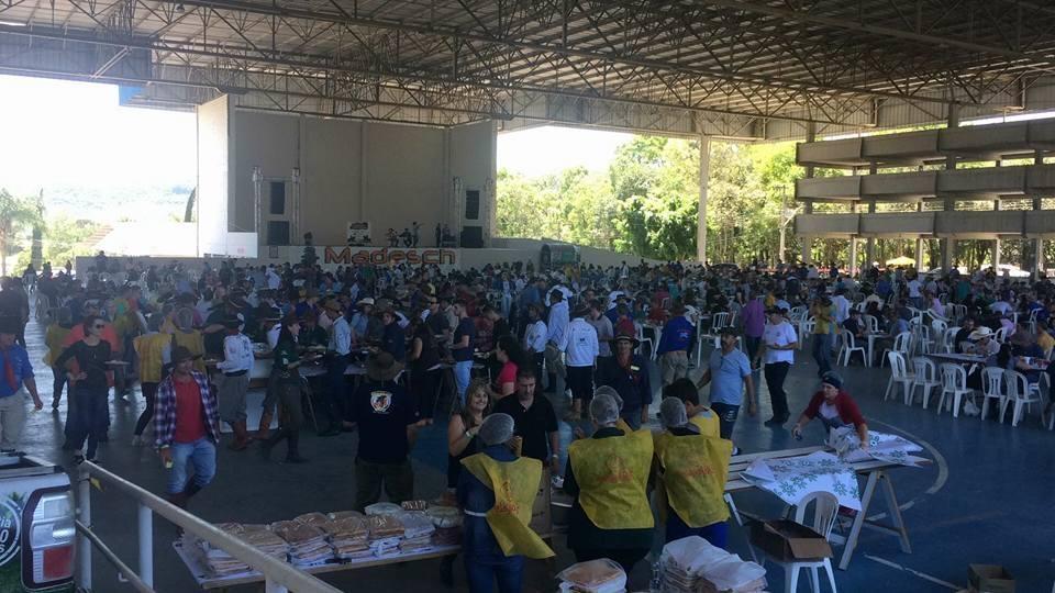 Cavalgada Amigos da APAE arrecada cerca de R$ 70 mil