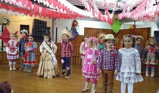 CEI Luciane Haverroth de Ituporanga arrecada mais de R$ 40 mil em Festa Junina