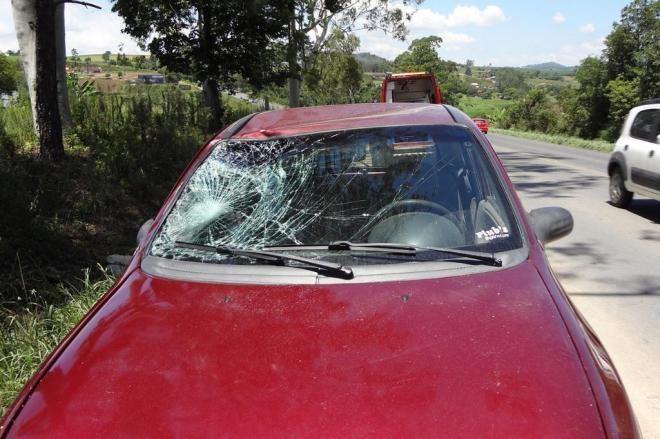 Ciclista morre ao ser atingido por carro na BR-470, em Pouso Redondo 