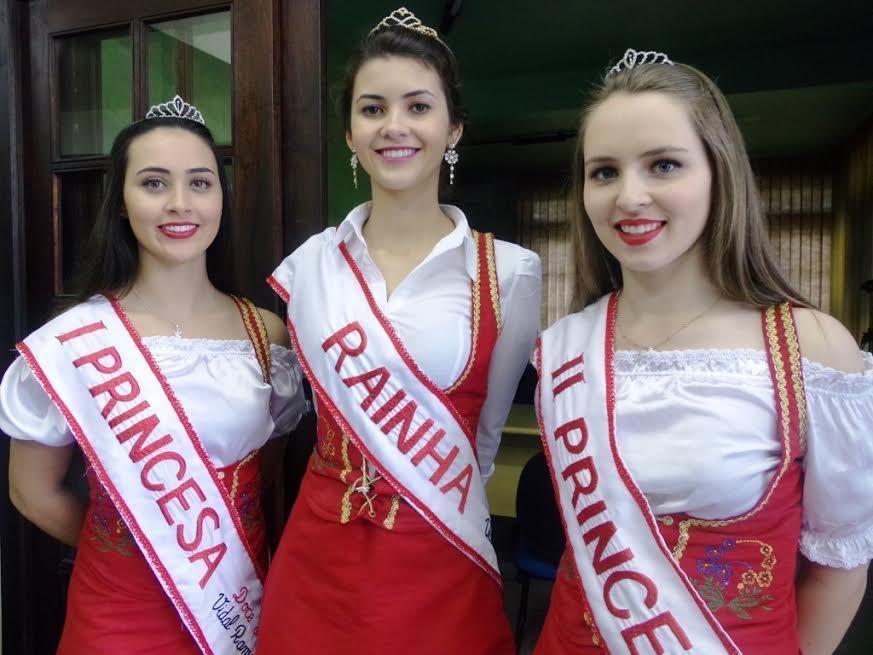 Coroa da Rainha da Doce Festa em Vidal Ramos será disputada por 15 candidatas  
