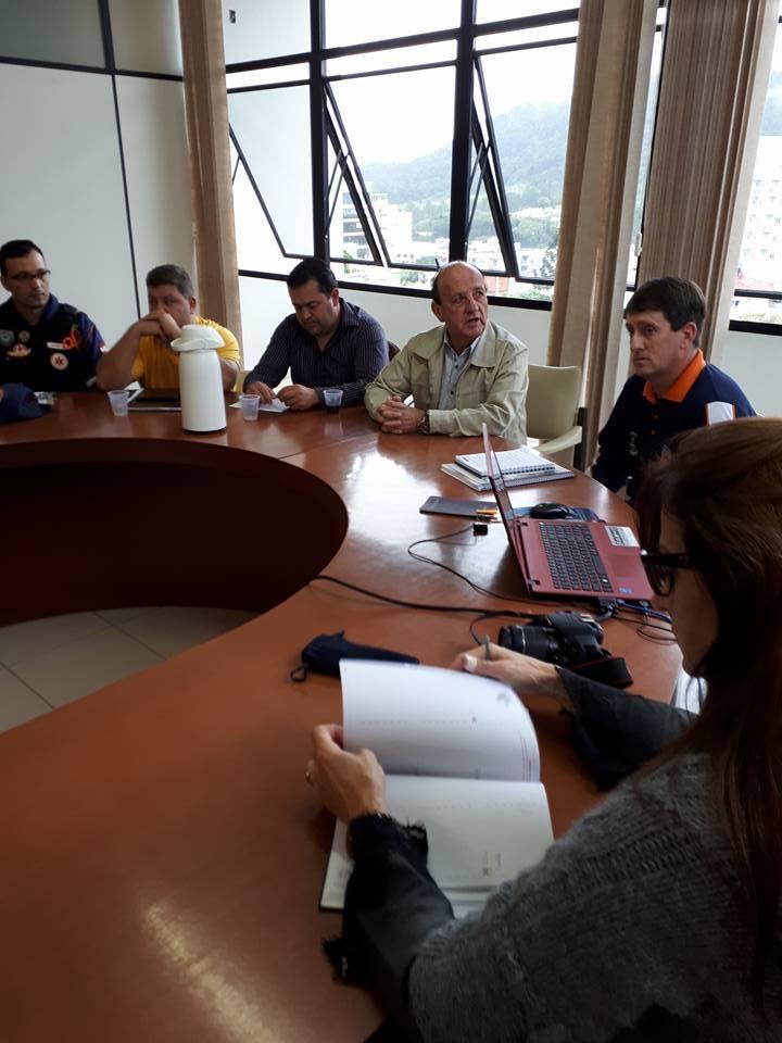 Defesa Civil de Ituporanga em alerta: Volumes altos de chuva causam alagamentos na cidade