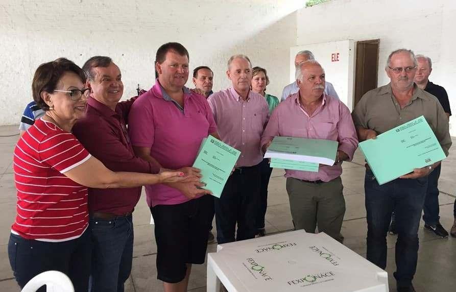 Deputado Aldo entrega oficialmente projeto de ligação asfáltica entre Ituporanga e Atalanta