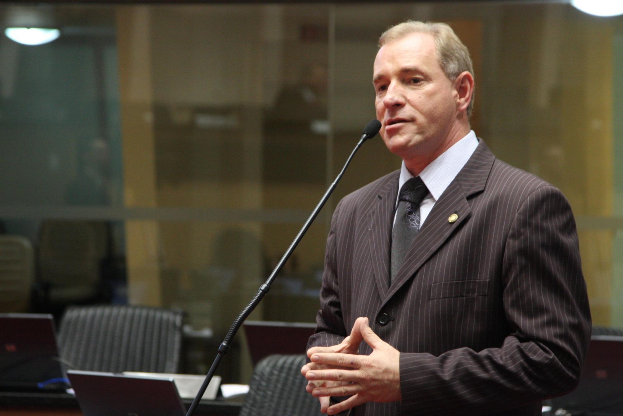 Deputado Aldo Schneider recebe alta hospitalar 