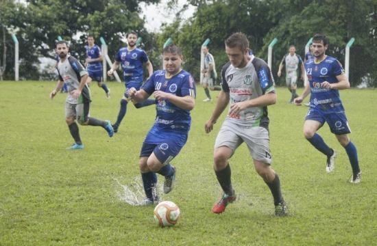 Duas equipes largam na frente nas quartas de final da LRF
