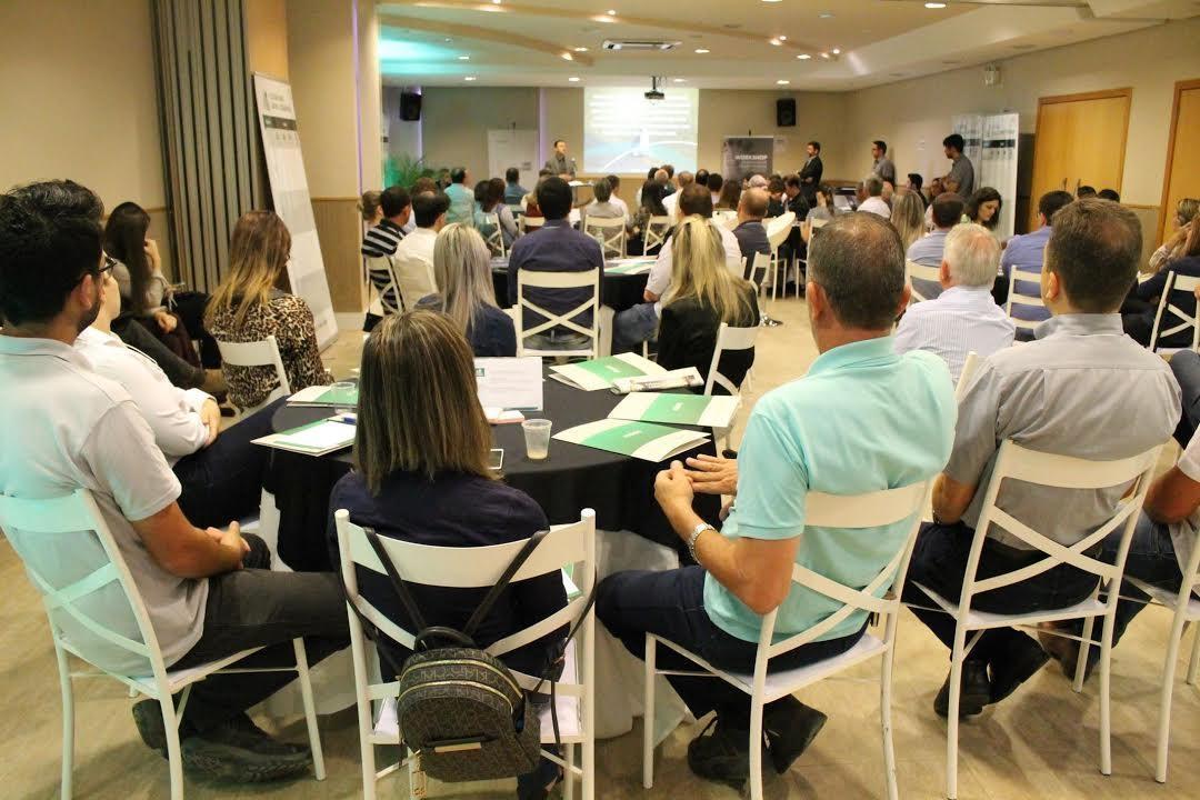 Empresários da Região do Alto Vale discutem ações a favor da saúde e segurança dos trabalhadores