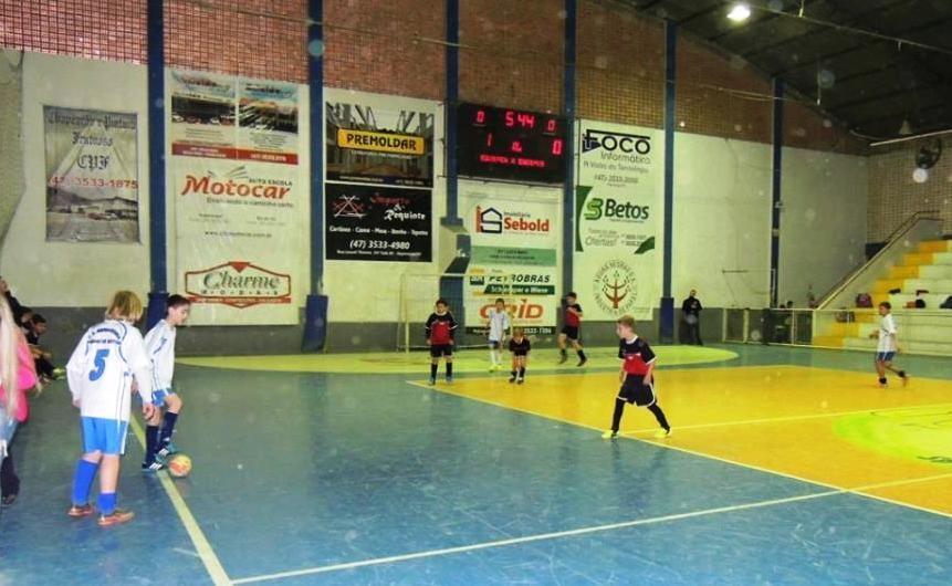 Festival Esportivo do COMAD conhece os primeiros vencedores no Futsal
