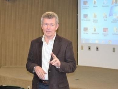 Fusavi decide paralisar as obras do setor de oncologia do Hospital Regional em Rio do Sul