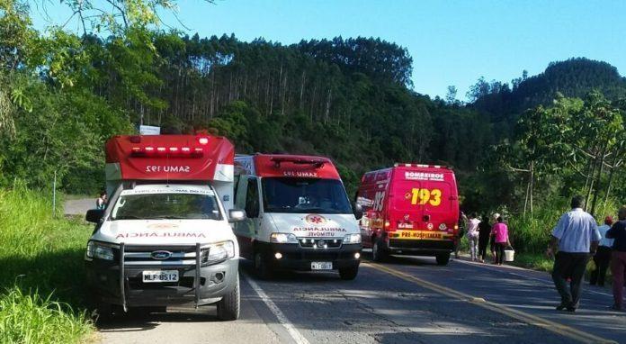 Idosa morre atropelada por moto na BR-470 em Ibirama 