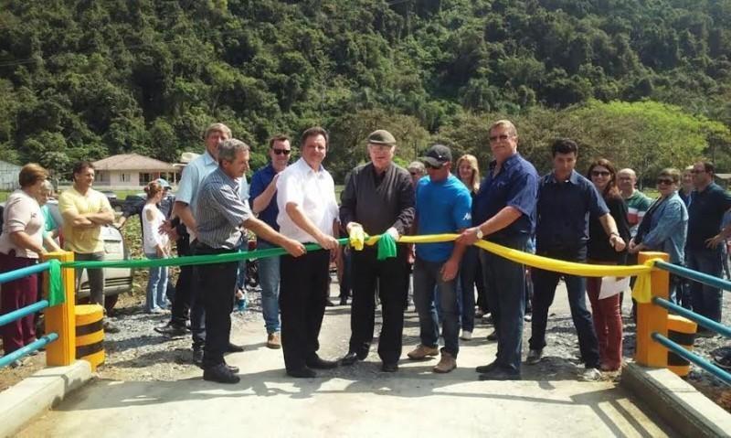 Inaugurada ponte Pe. Renatus Boing em Vidal Ramos
