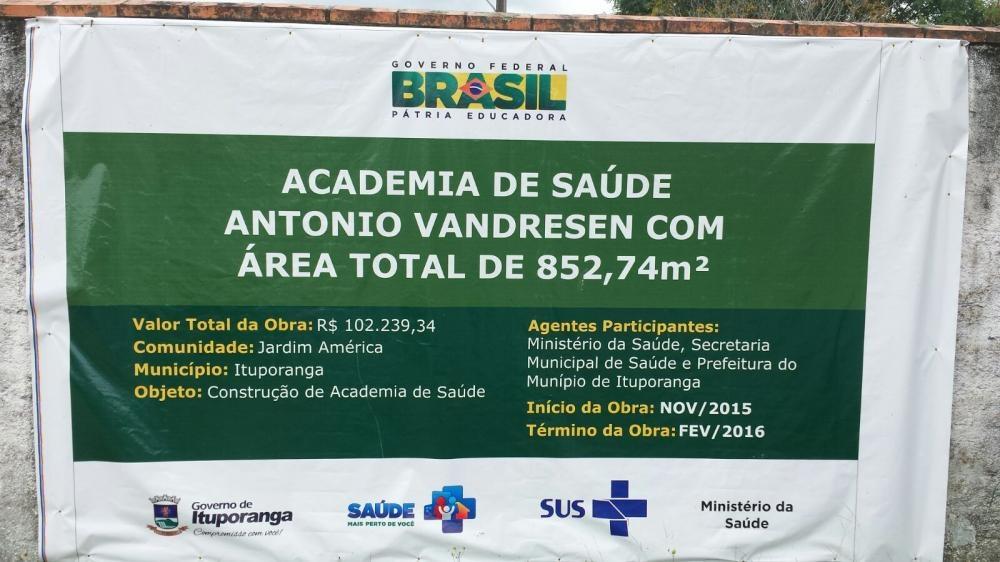João Sérgio: Cadê a academia?  