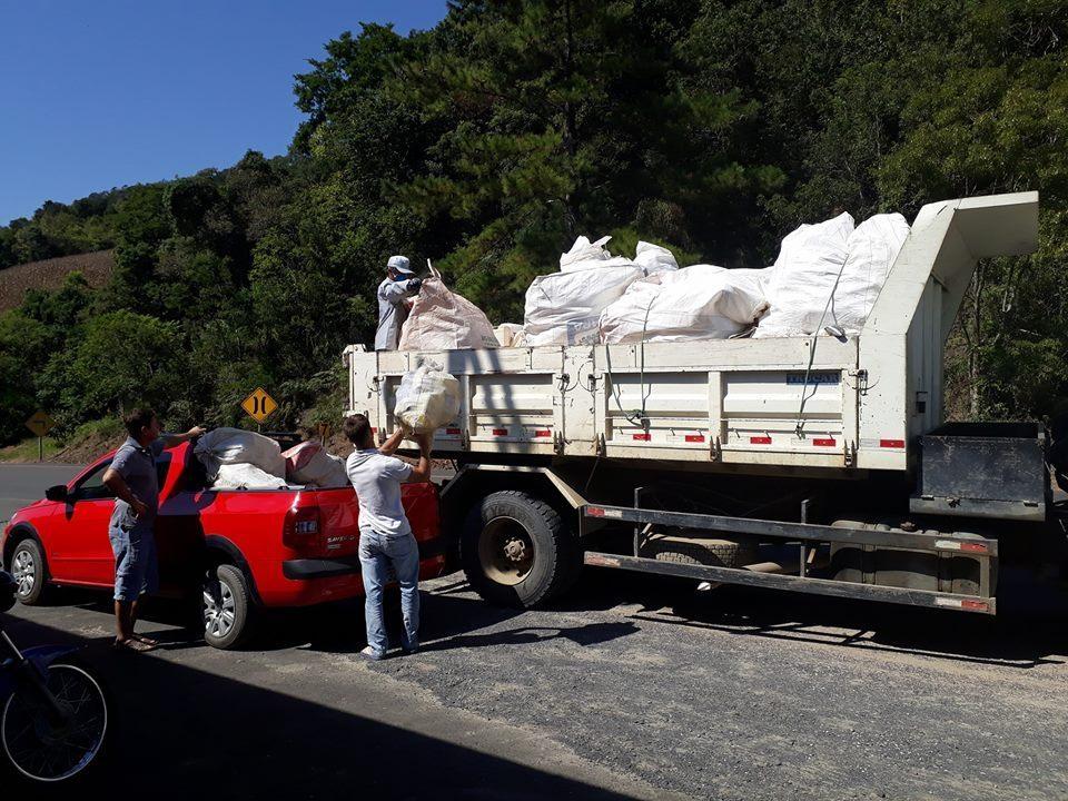 Mais de 70 mil embalagens de agrotóxicos foram recolhidas em Atalanta e Alfredo Wagner