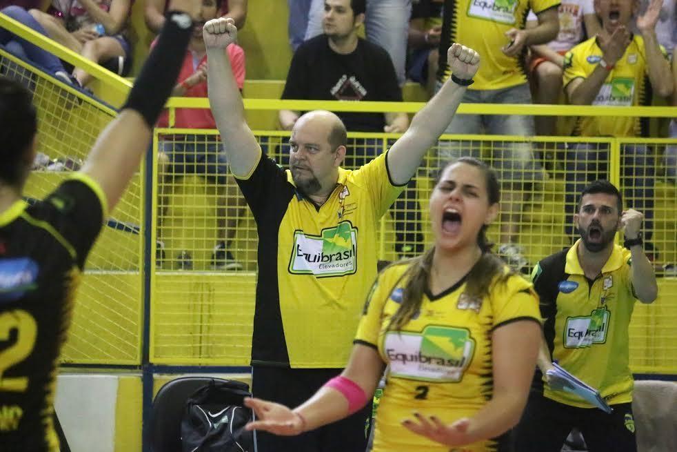 No tie-brake, Rio do Sul encaminha sua sexta vitória na Superliga 