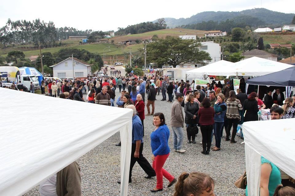 Operação Cidadania da ADR Ituporanga realiza 1.362 atendimentos em Leoberto Leal 