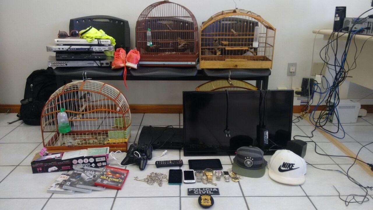 Operação da Polícia Civil cumpre mandados de busca e apreensão em Ituporanga
