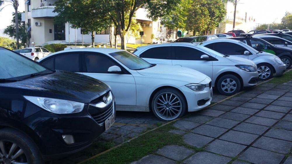 Polícia apreende quatro veículos em Ituporanga  