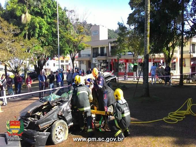 Polícia Militar de Ituporanga participa do movimento Maio Amarelo