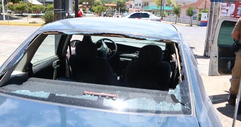 Polícia Militar prende duas pessoas após fuga e troca de tiros, em Agrolândia