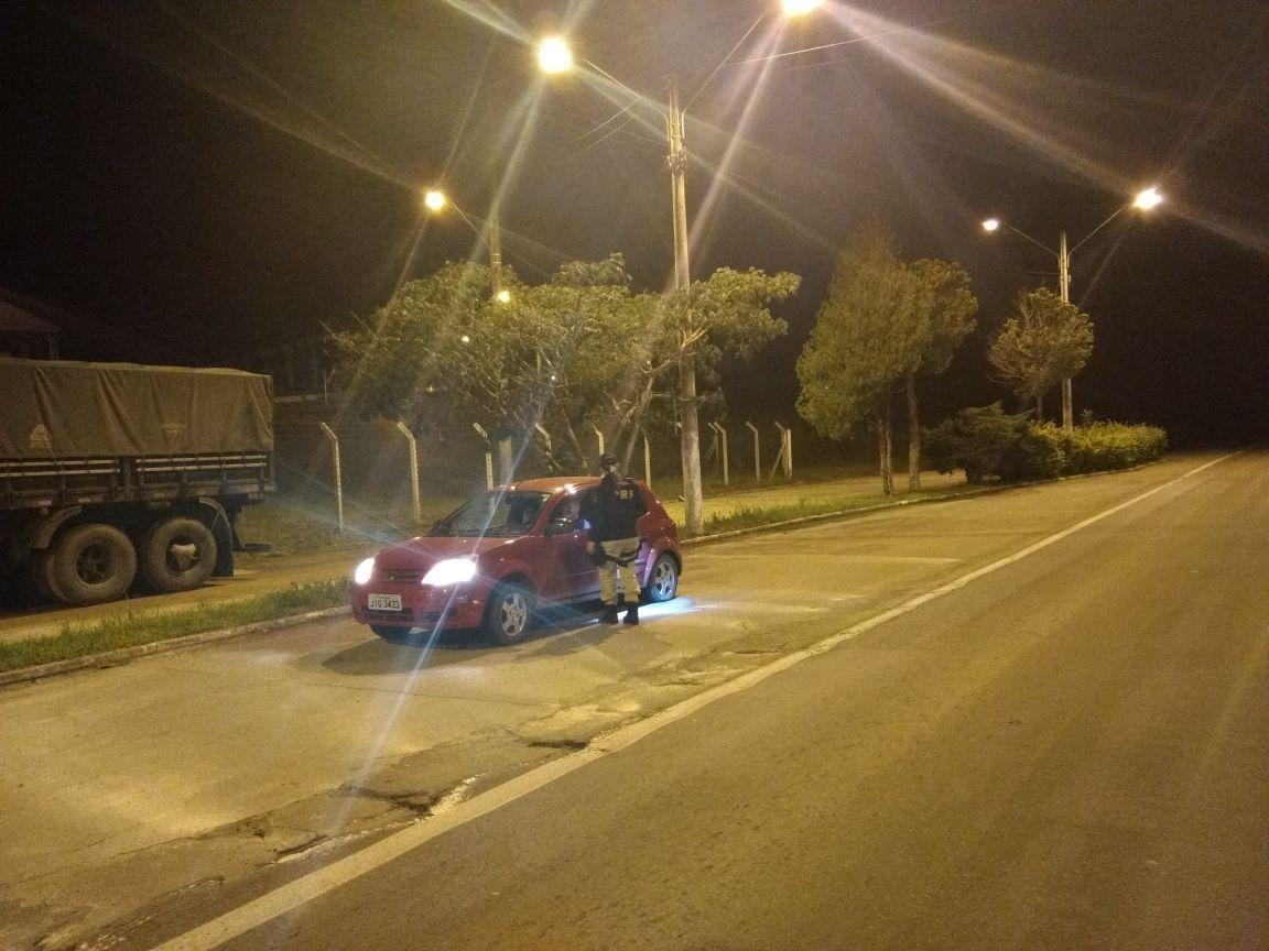 PRF de Rio do Sul realiza 125 notificações no fim de semana de Páscoa