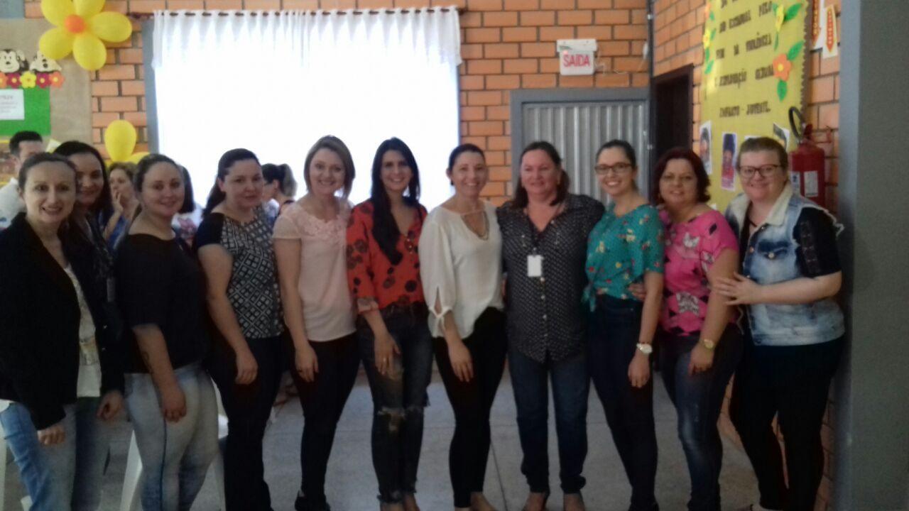 Seminário regional aborda combate à violência infantojuvenil, em Petrolândia 