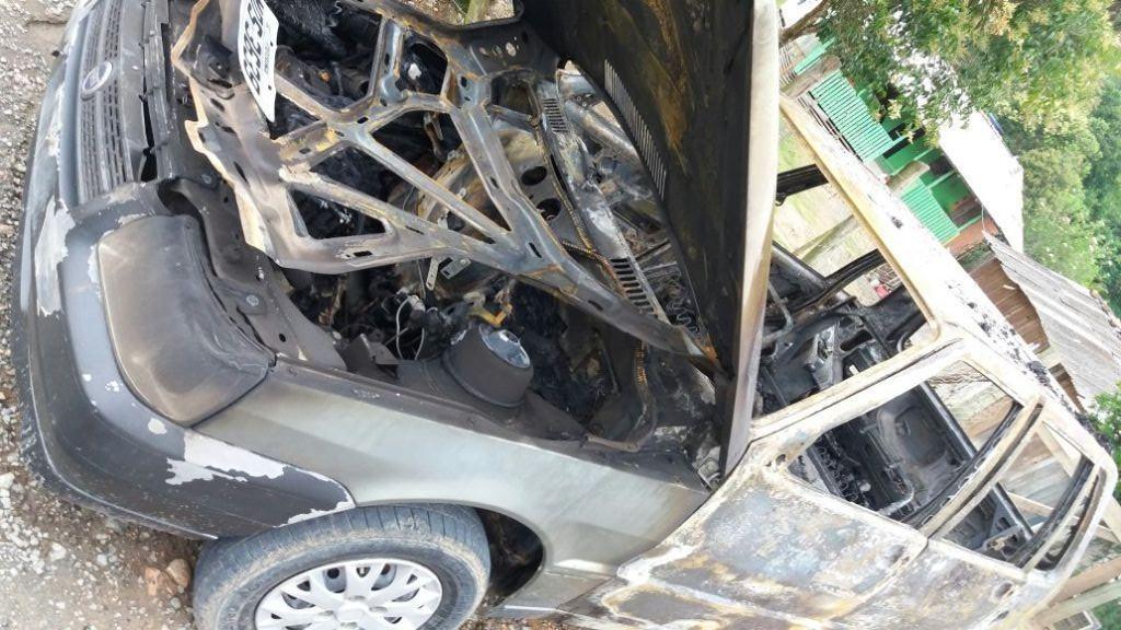 Veículo roubado em Ituporanga é encontrado queimado em Bom Retiro após assalto