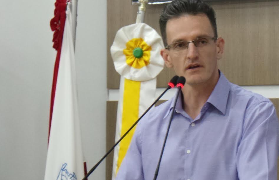 Vereador questiona burocracia na emissão de alvarás em Ituporanga