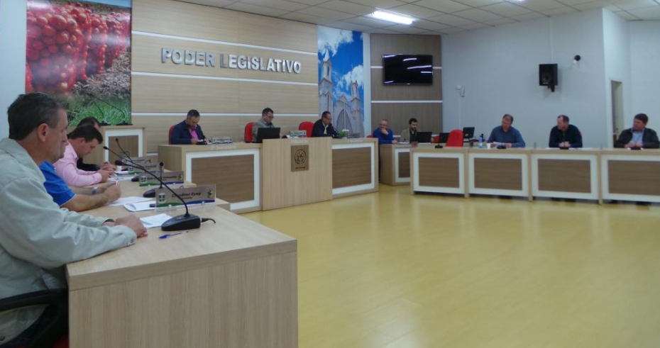 Vereador revela que adequações no transporte escolar terceirizado vão gerar economia de mais de R$ 100 mil por ano em Ituporanga 