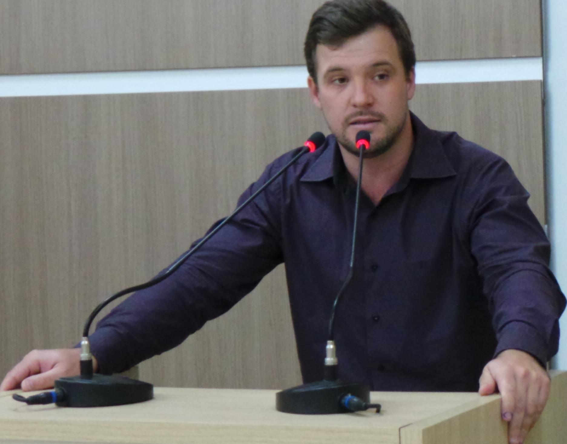 Vereador sugere implantação de sistema de fornecimento e controle de merenda em Ituporanga