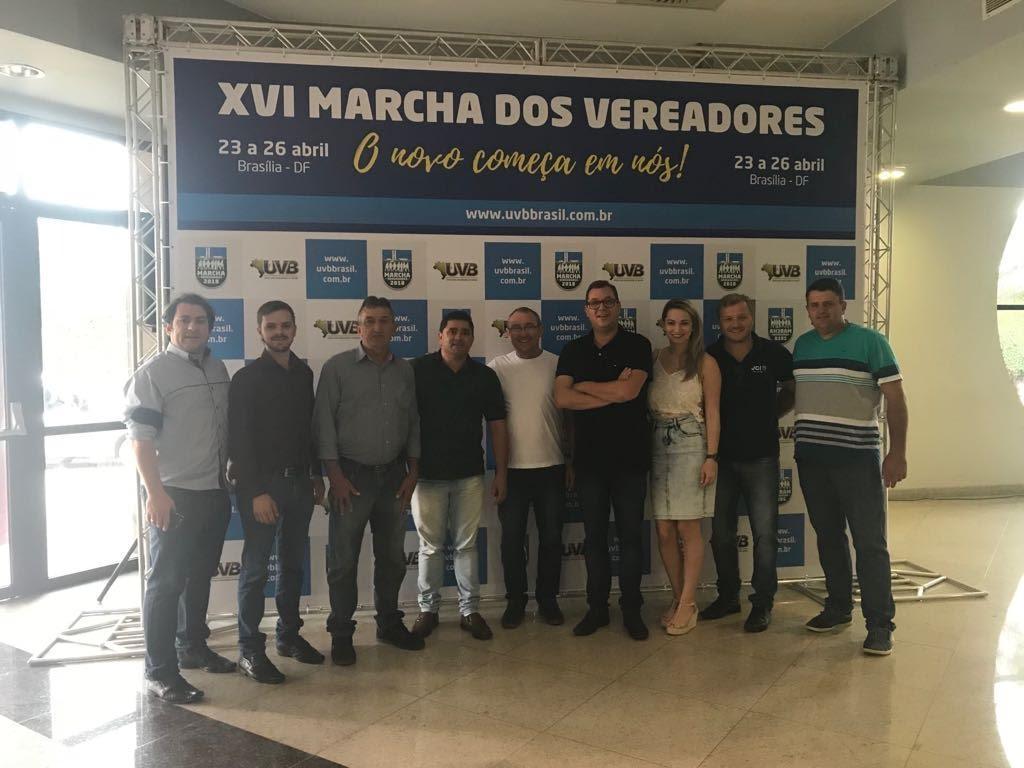 Vereadores do Alto Vale participam de Marcha a Brasília