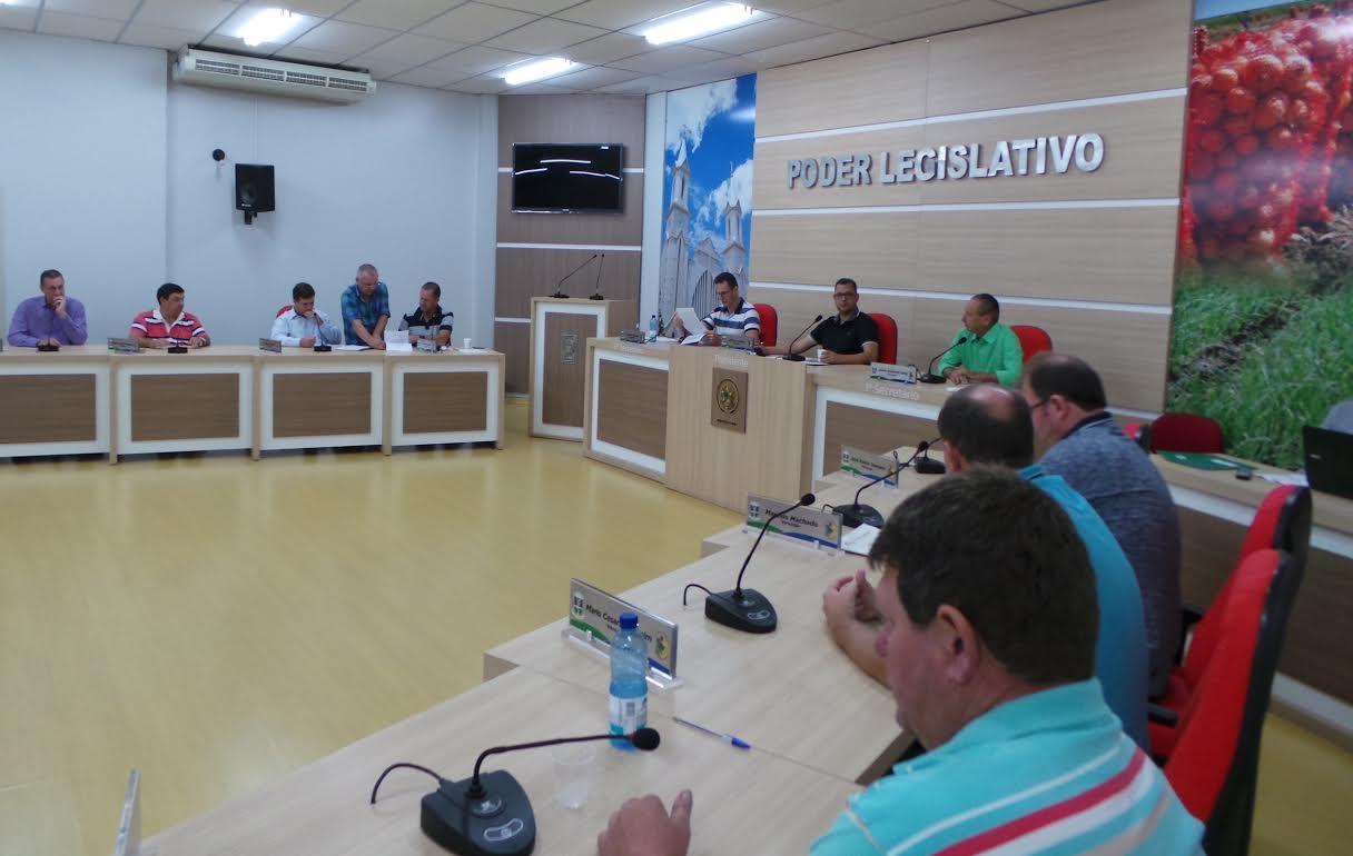 Vereadores e CDL debatem vendas por ambulantes em Ituporanga