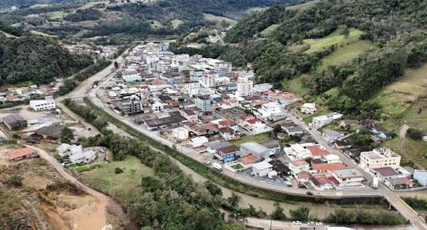 Obras ampliam acesso entre Rio Engano, Queimado em Alfredo Wagner