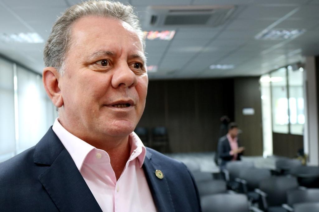 Operação Mensageiro: Prefeito de Tubarão é solto, mas com tornozeleira eletrônica