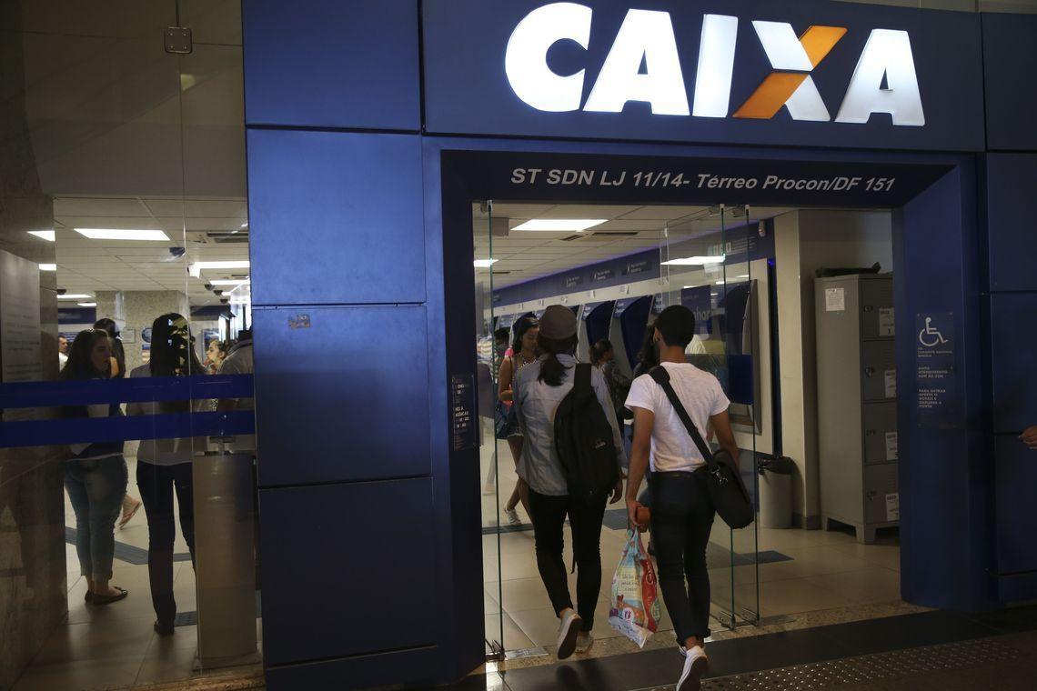 Pagamento de até R$ 500 do FGTS para trabalhadores começa nesta sexta-feira 