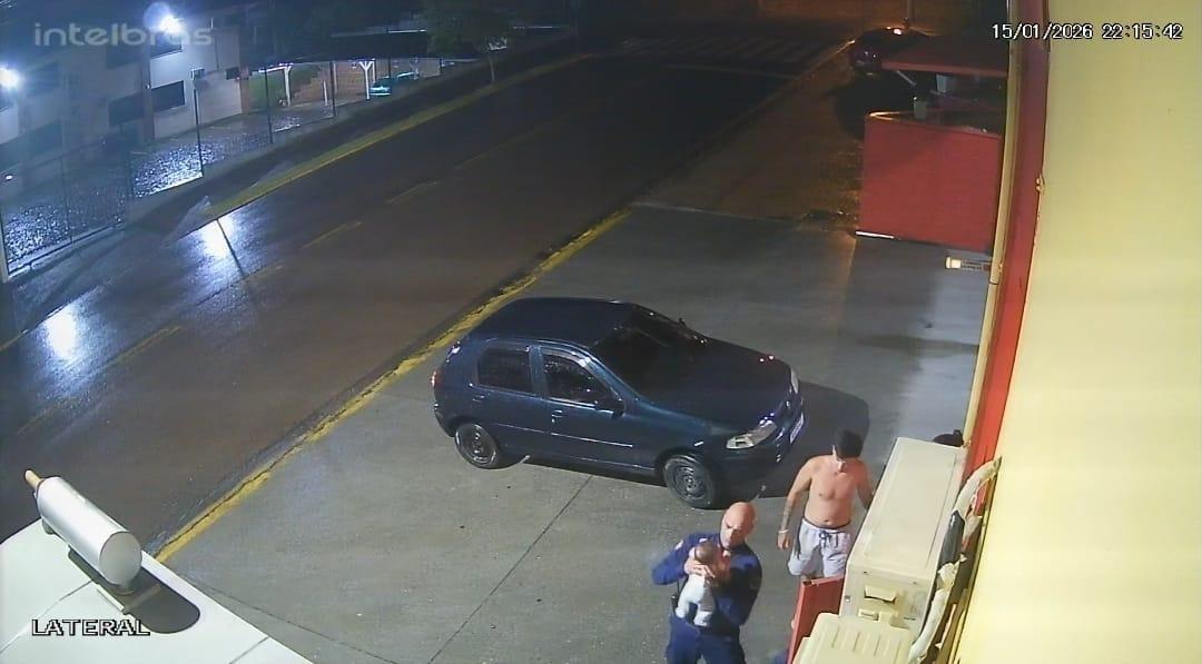Pai relata desespero e ação rápida dos bombeiros após bebê se engasgar em Ituporanga
