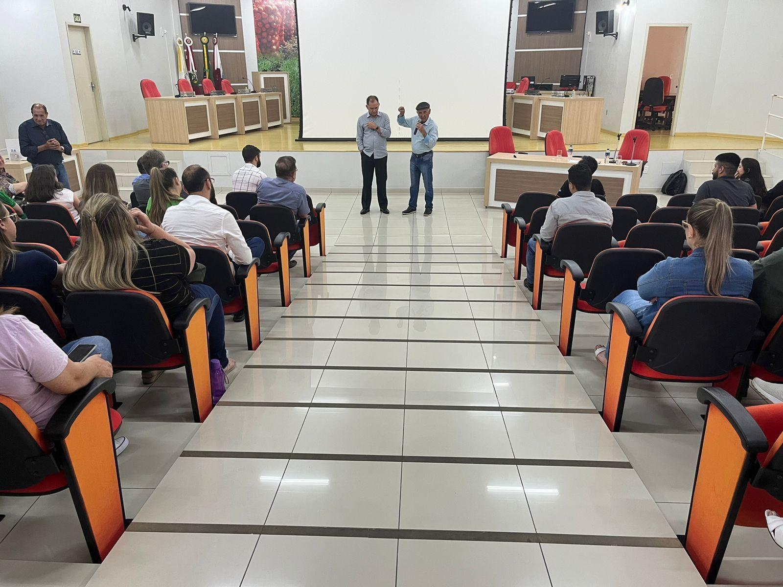 Palestra com participação dos servidores municipais de Ituporanga tratou sobre a importância do planejamento